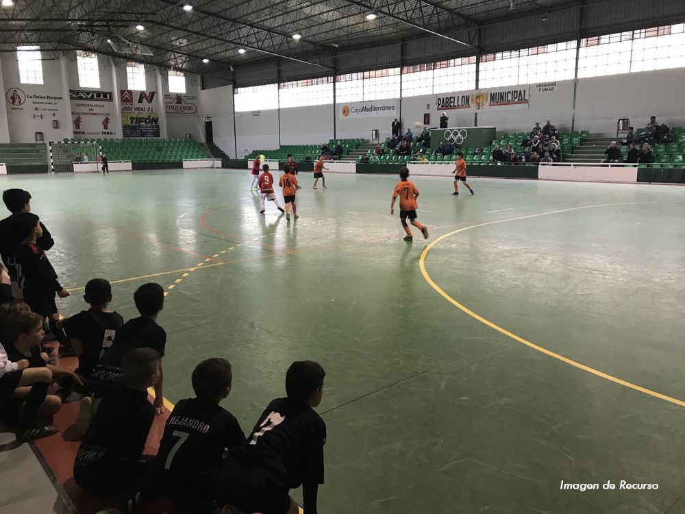 Ayuntamiento de Novelda Juegos-Escolares El Pabellón de La Magdalena acoge la semifinal provincial benjamín de fútbol  sala de los Juegos Escolares 