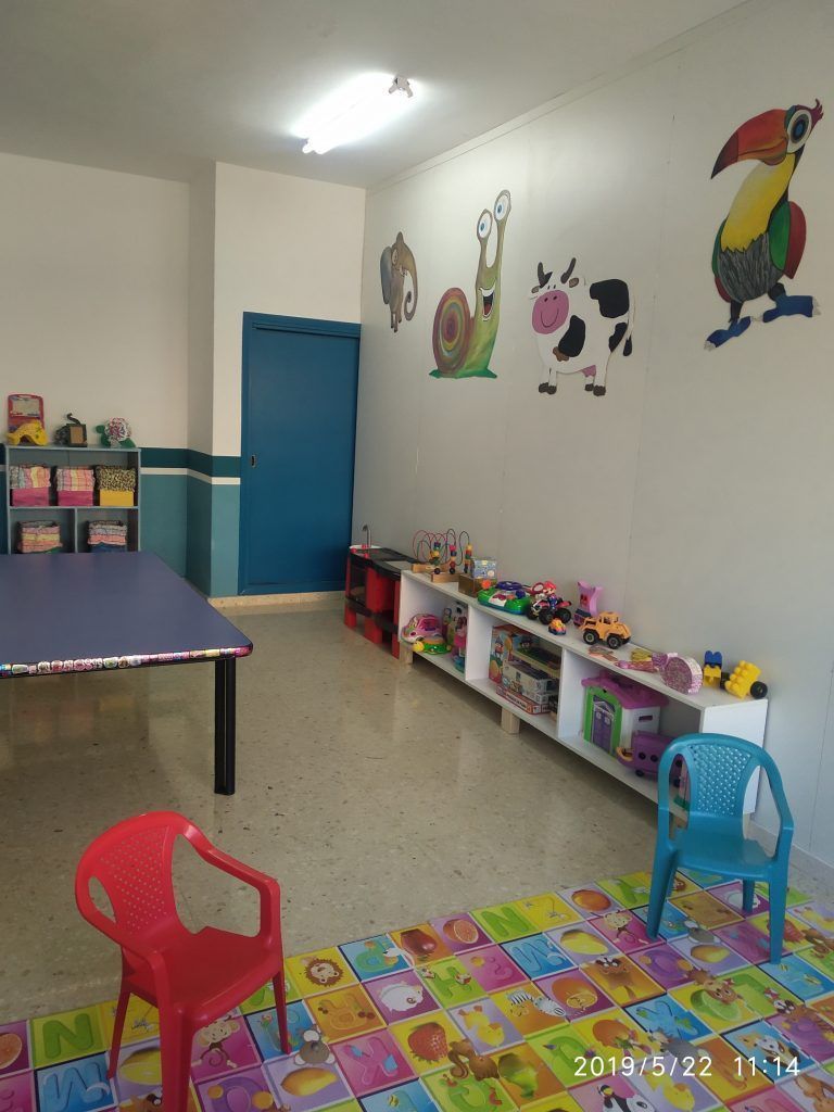 Ayuntamiento de Novelda sala-infantil-1-768x1024 La Policia Local posa en funcionament la sala infantil per a l'atenció de menors en casos de violència de gènere 