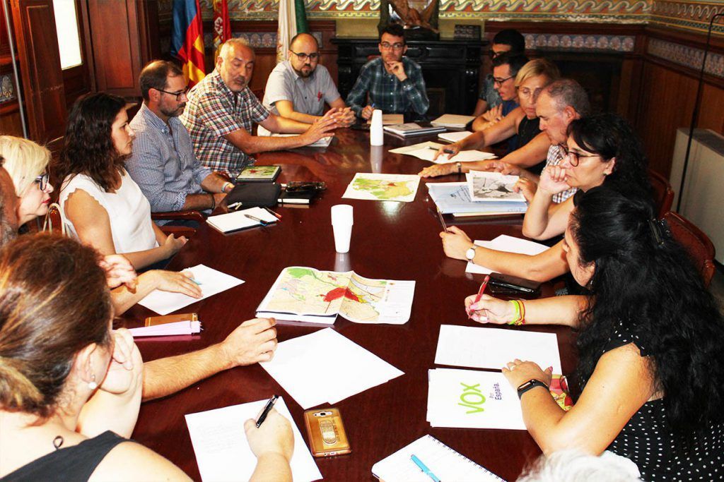 Ayuntamiento de Novelda pgou-ayto-1-1-1024x683 El equipo de gobierno inicia el proceso participativo del Plan General 