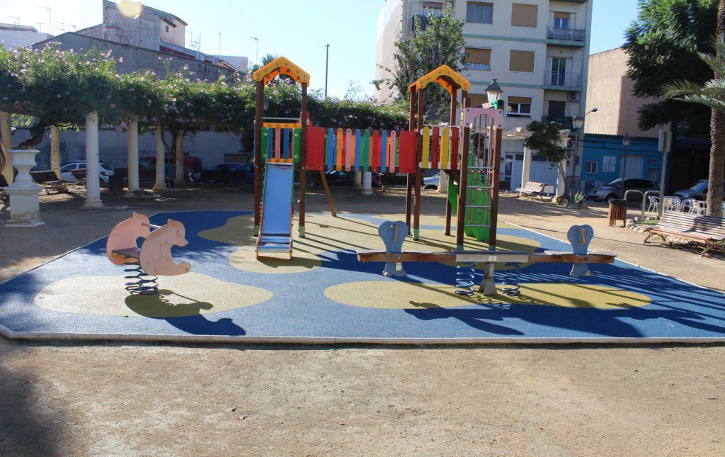 Ayuntamiento de Novelda parque-1024x645 L'Ajuntament engega el pla  de millores en els parcs de la ciutat 