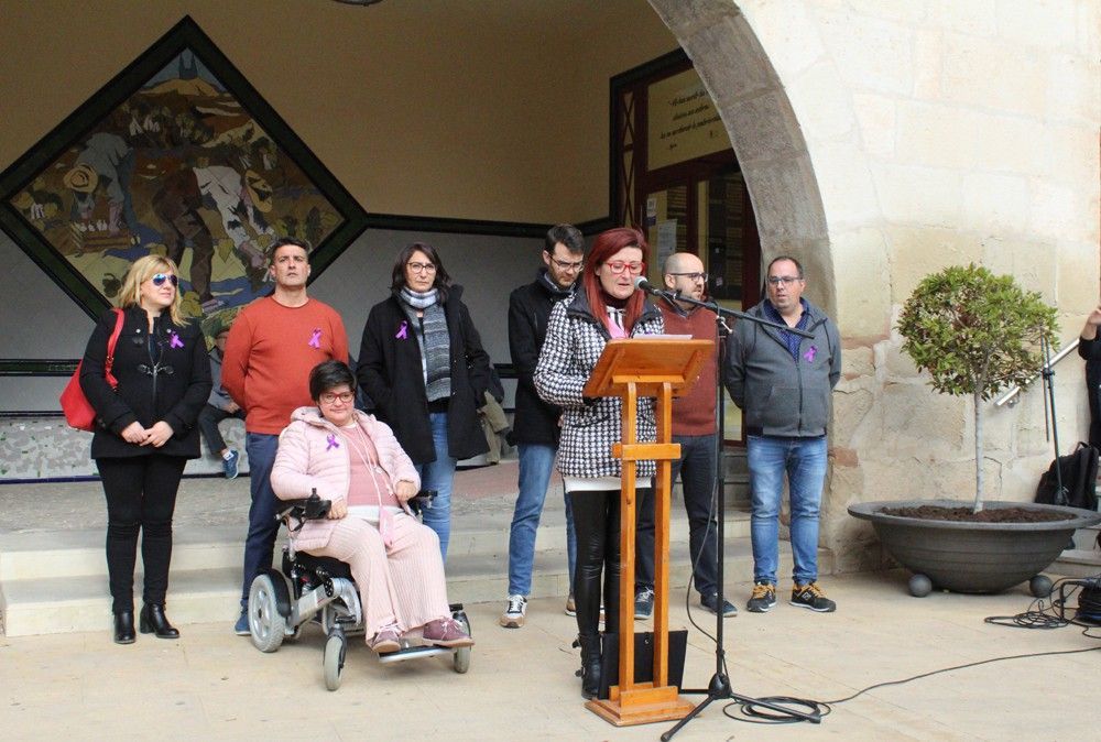 Ayuntamiento de Novelda ayto-1-4 Multitudinario acto en el Día para la Eliminación de la Violencia contra la Mujer 