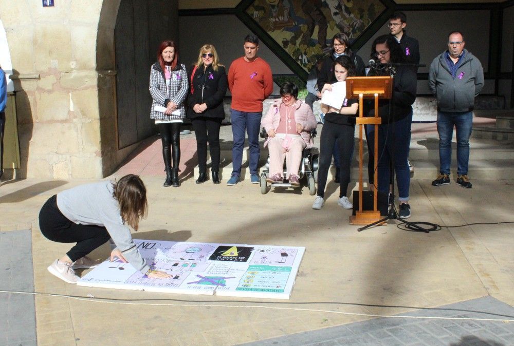 Ayuntamiento de Novelda ayto-4-2 Multitudinari acte en el Dia per a l'Eliminació de la Violència contra la Dona 