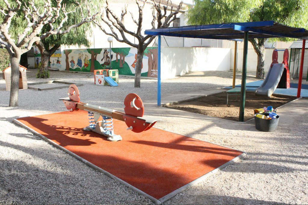 Ayuntamiento de Novelda 03-1-1024x683 El Ayuntamiento realiza trabajos de mejora en la Escuela Infantil Ramona Simón 