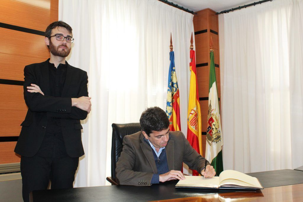 Ayuntamiento de Novelda 01-7-1024x683 L'alcalde trasllada al president de la Diputació la “situació real” del municipi i els seus projectes de futur 