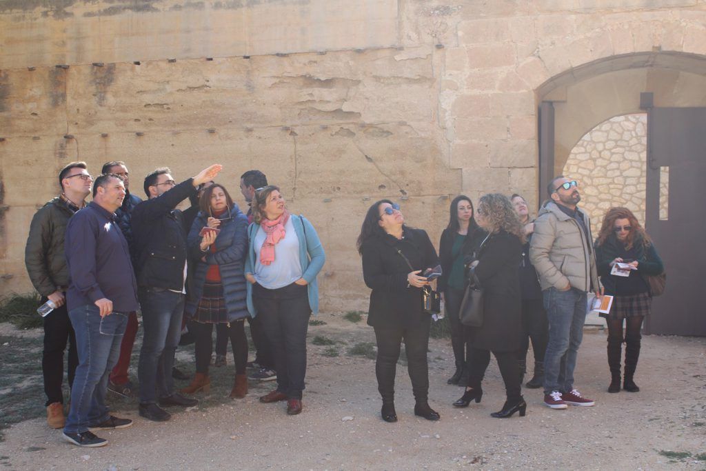 Ayuntamiento de Novelda 02-16-1024x683 El govern municipal d'Alfàs del Pi realitza una visita cultural a Novelda 