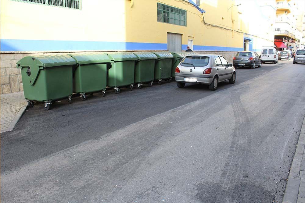 Ayuntamiento de Novelda 02-19 Continuen els treballs de millora del ferm de carrers i camins 