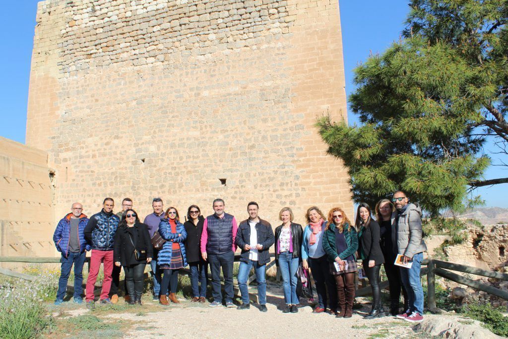 Ayuntamiento de Novelda 03-11-1024x683 El gobierno municipal de Alfàs del Pi realiza una visita cultural a Novelda 