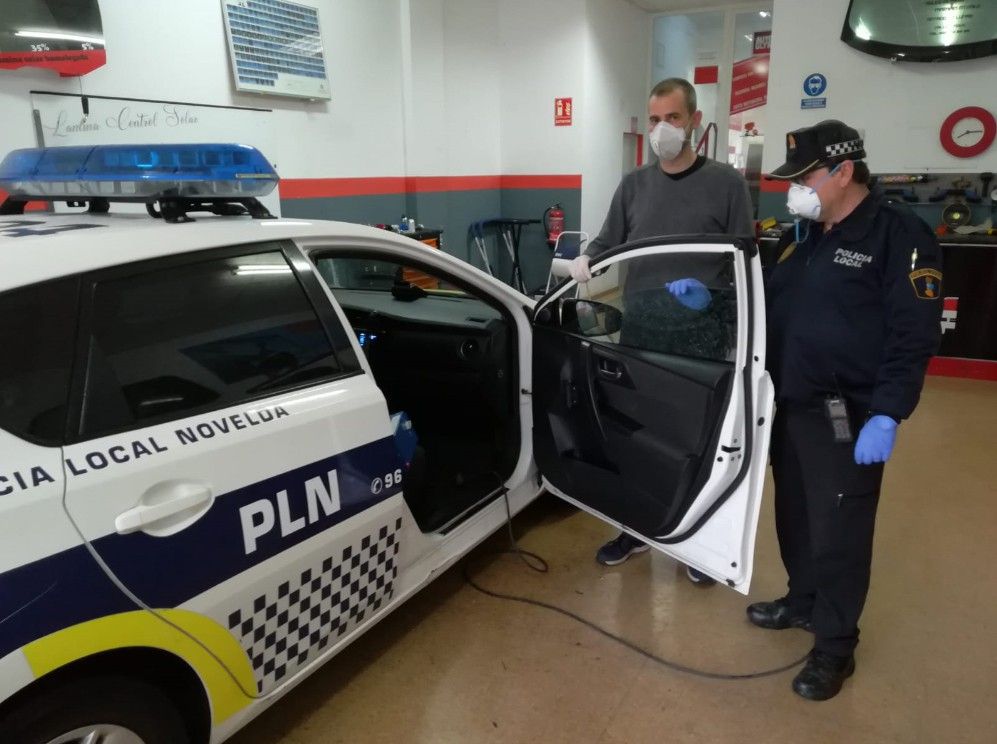 Ayuntamiento de Novelda 01-5 Desinfección con ozono en los vehículos policiales 