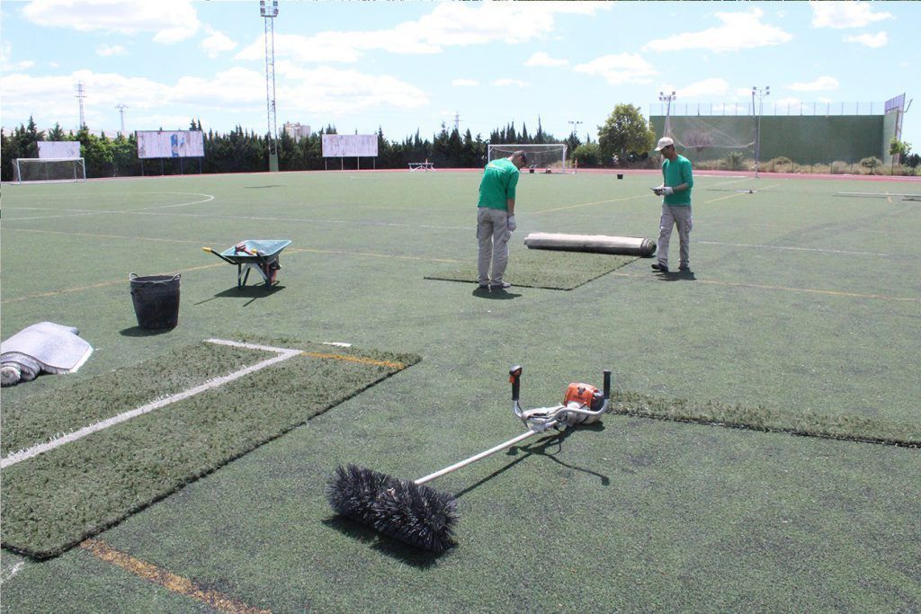 Ayuntamiento de Novelda 03-6-1024x683 Esports  millora  els terrenys de joc de la Magdalena i el Poliesportiu Municipal 