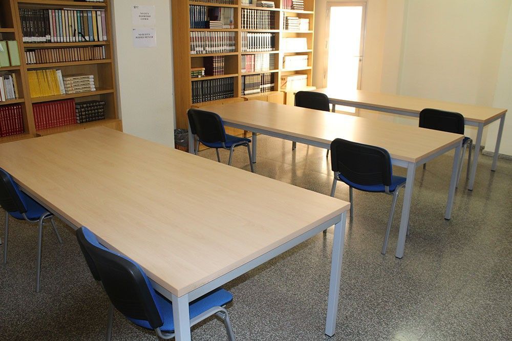 Ayuntamiento de Novelda 03-6 La Biblioteca Municipal reabre sus salas de estudio 
