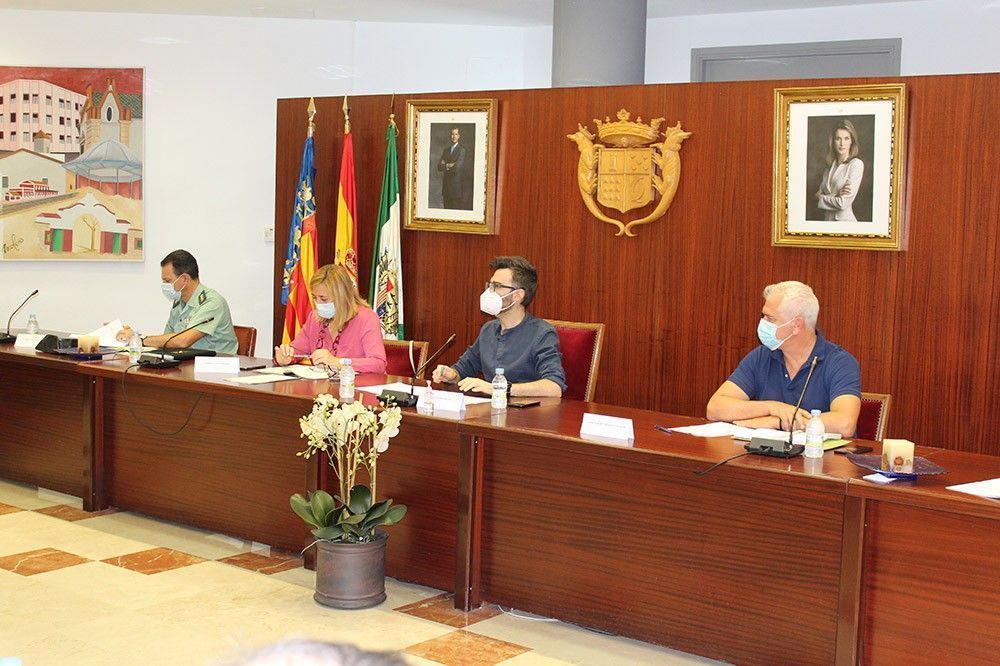 Ayuntamiento de Novelda 03-2 La Junta Local de Seguretat analitza les mesures adoptades enfront de la Covid-19 i en l'àmbit de la violència de gènere 