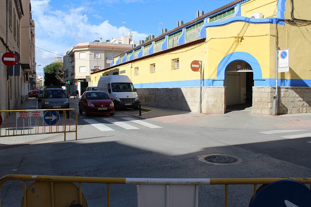Ayuntamiento de Novelda 01-20 Se abre al tráfico la calle Desamparados entre Almoina y Alcalde Manuel Alberola 