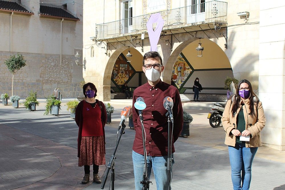 Ayuntamiento de Novelda 02-5 Novelda conmemora el Día Mundial contra el Cáncer 