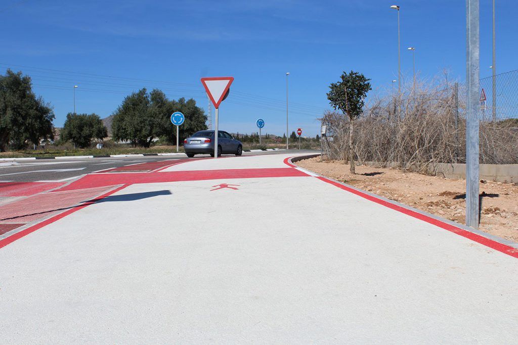 Ayuntamiento de Novelda 03-9-1024x683 Finalizan las obras de mejora de seguridad y accesibilidad del tramo que une la Ronda Sur con Cura González 
