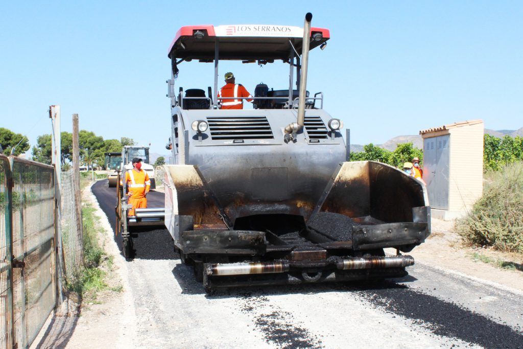 Ayuntamiento de Novelda 01-12-1024x683 El Ayuntamiento inicia la segunda fase del proyecto de asfaltado de caminos rurales 