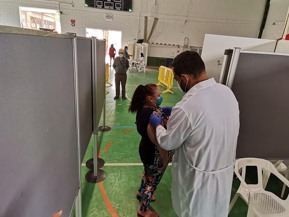 Ayuntamiento de Novelda 05-8 Novelda inicia la vacunación masiva 