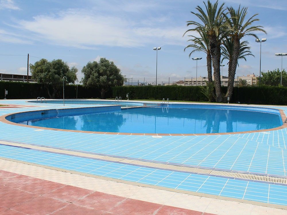Ayuntamiento de Novelda 03-1 Les piscines municipals reobrin dilluns que ve 