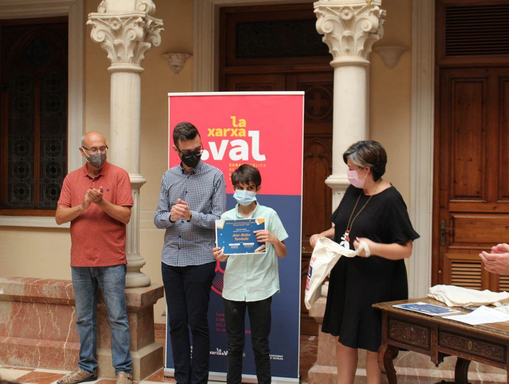 Ayuntamiento de Novelda 04-9-1024x773 Ana Berenguer, Mario Lozano y María Martínez se alzan con el XV Concurso de Literatura Pascual García 