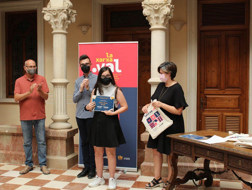 Ayuntamiento de Novelda 07-1-1024x773 Ana Berenguer, Mario Lozano y María Martínez se alzan con el XV Concurso de Literatura Pascual García 