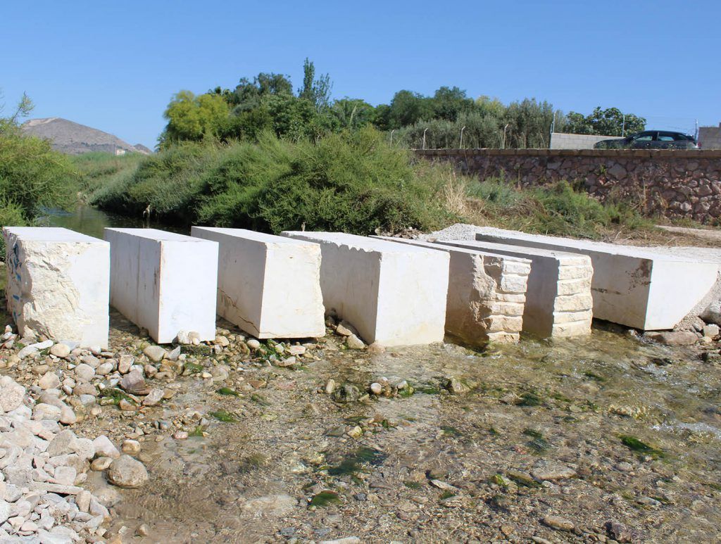 Ayuntamiento de Novelda 03-1-1024x773 Medi Ambient rehabilita el pas del riu a l'altura de Ledua 
