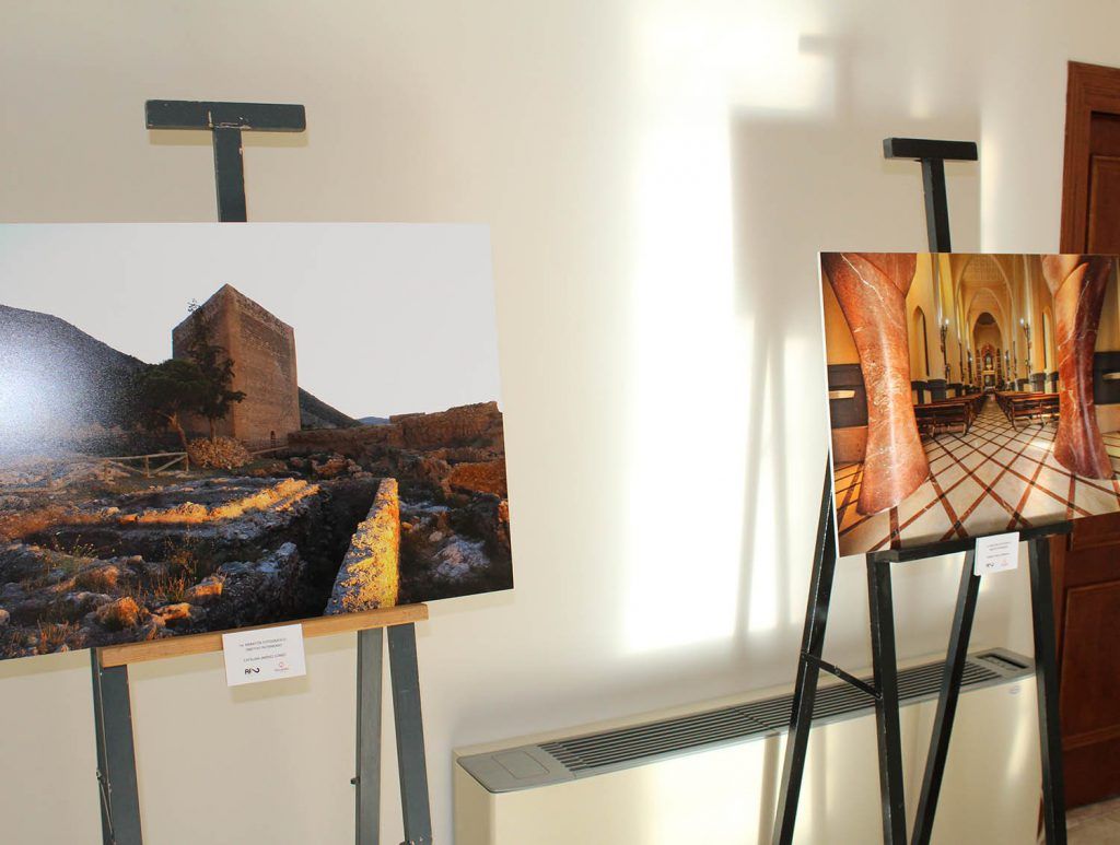 Ayuntamiento de Novelda 03-4-1024x773 El Centro Cultural Gómez-Tortosa acoge la exposición de los trabajos presentados al primer “Maratón Fotográfico Objetivo Patrimonio” 