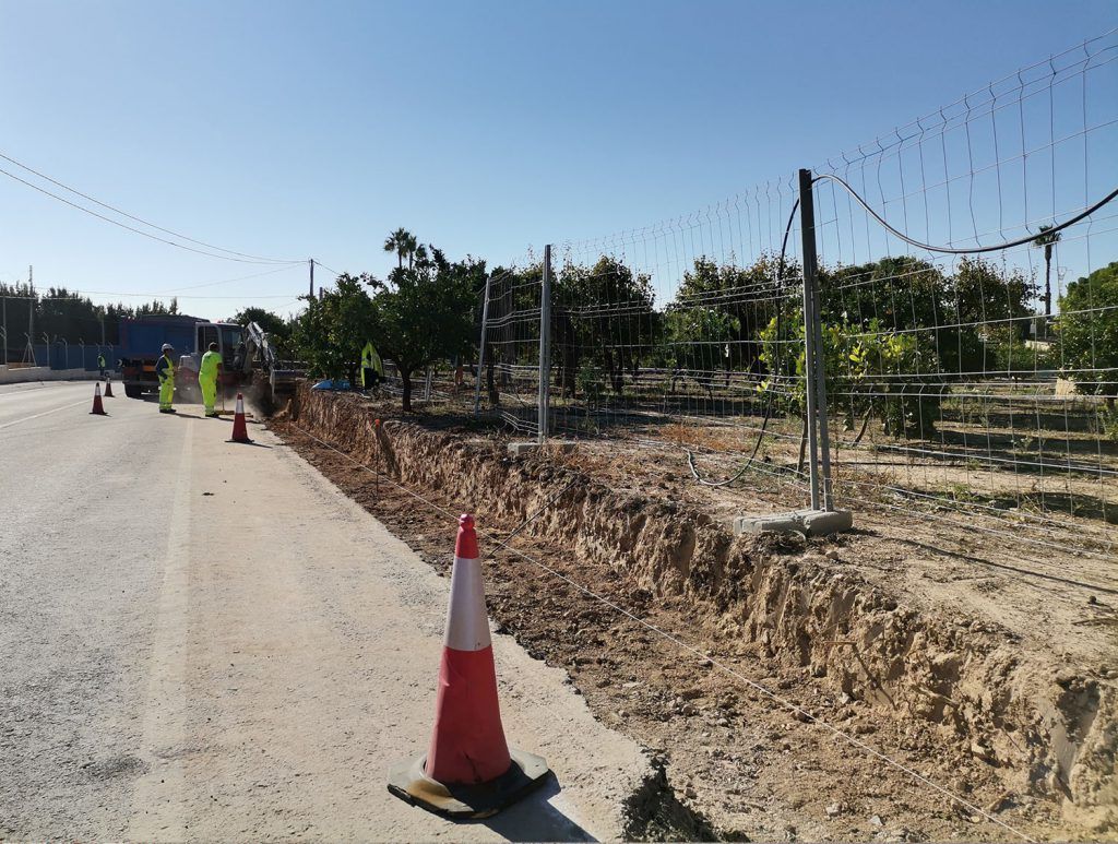 Ayuntamiento de Novelda 04-3-1024x773 Se inician los trabajos para la finalización del carril ciclopeatonal de la carretera del Castillo 