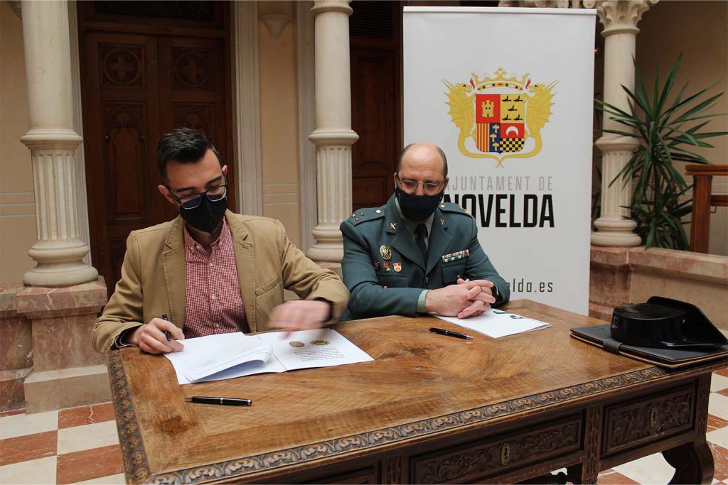 Ayuntamiento de Novelda 01-19-1024x683 L'Ajuntament assumeix el control administratiu i de trànsit de la carretera del castell 