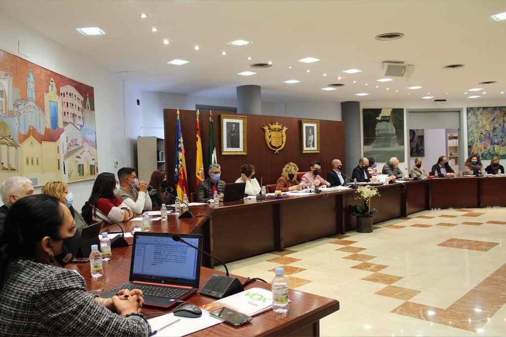Ayuntamiento de Novelda 11-3-1024x683 El ple aprova els plecs per a la nova contractació del servei de recollida de residus i neteja viària 