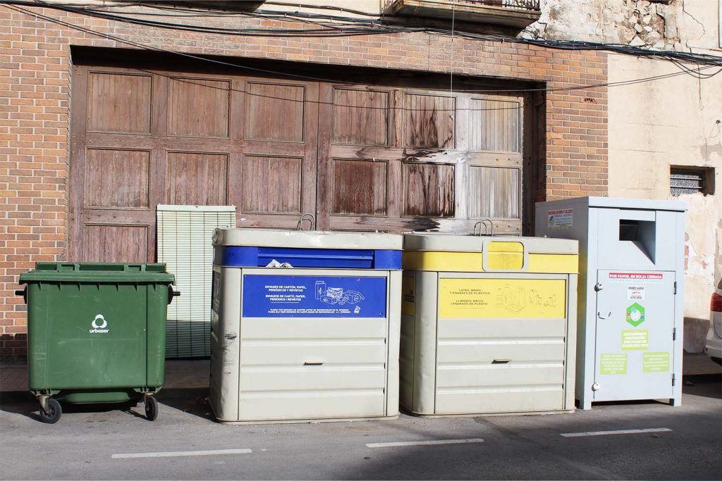 Ayuntamiento de Novelda 01-18-1024x683 Novelda rebaixa, en 2021, les dades de reciclatge de paper i vidre però augmenta el d'envasos i tèxtil 