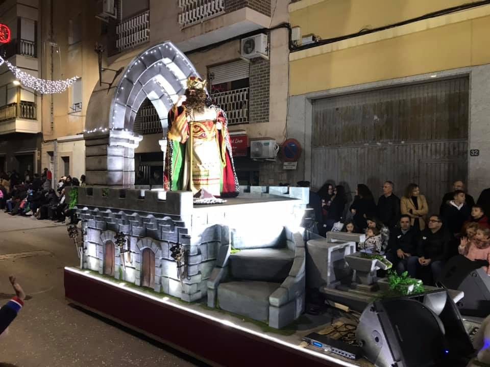 Ayuntamiento de Novelda 02 Vuelve la magia y la ilusión con la Cabalgata de los Reyes Magos 