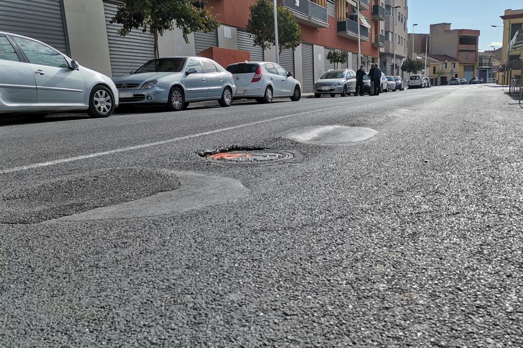 Ayuntamiento de Novelda 02-4-1024x682 S'inicien les obres de millora del clavegueram al carrer José Noguera 