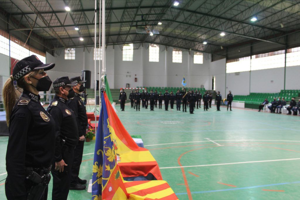 Ayuntamiento de Novelda 05-12-1024x683 El alcalde anuncia la creación de nuevas unidades especializadas en el Día de la Policía Local 