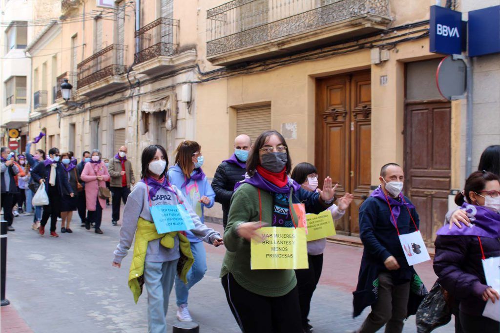 Ayuntamiento de Novelda 09-1-1024x682 Novelda es manifesta per l'apoderament de les dones 