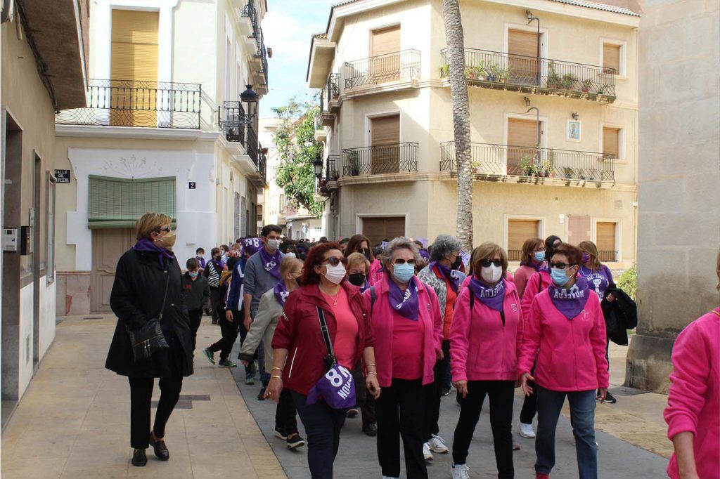 Ayuntamiento de Novelda 27-1024x682 Novelda es manifesta per l'apoderament de les dones 