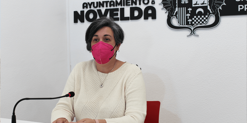 Ayuntamiento de Novelda mado-1024x512 La regidora Mado Abad abandona la Junta de Govern per incompatibilitat professional 