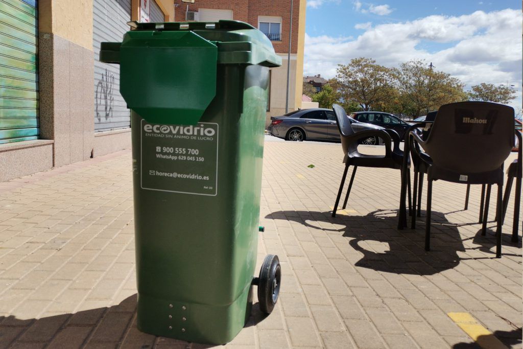 Ayuntamiento de Novelda 02-14-1024x683 Novelda impulsa el reciclatge de vidre en el sector hostaler 
