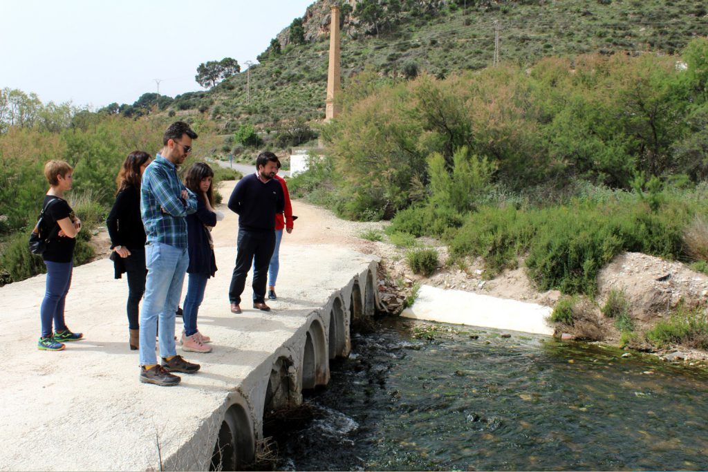 Ayuntamiento de Novelda 05-13-1024x683 L'Ajuntament i la Confederació Hidrogràfica del Xúquer analitzen el projecte de millora de l'entorn del Vinalopó al seu pas per Novelda 
