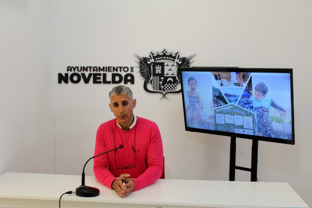 Ayuntamiento de Novelda 02-1024x683 Educación presenta el programa de actividades extraescolares del último trimestre 