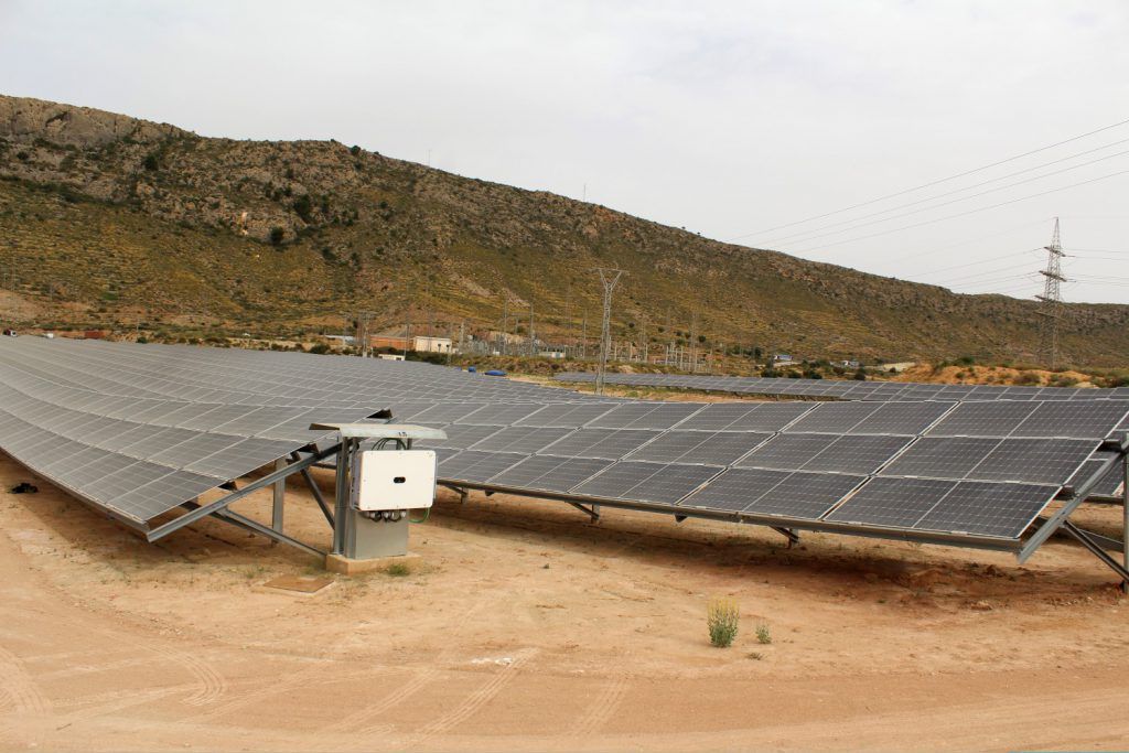 Ayuntamiento de Novelda 01-Inauguracion-planta-solar-1024x683 Se presenta Salinetes I, la primera planta solar fotovoltaica asentada en Novelda 