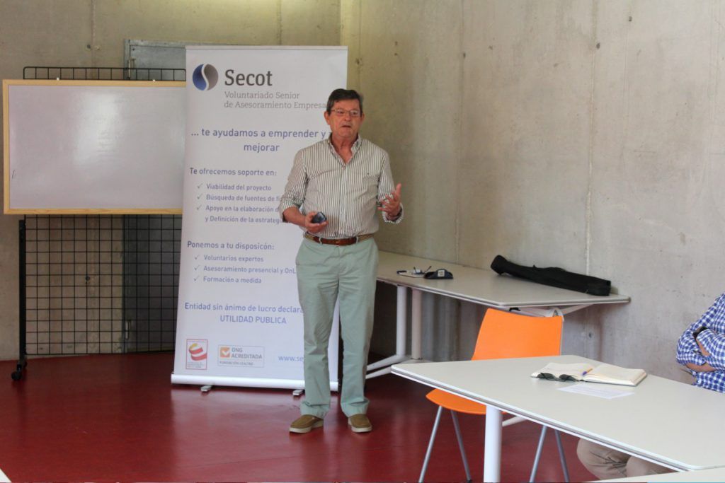 Ayuntamiento de Novelda 04-SECOT-1024x683 El Casal acoge una reunión de SECOT con colectivos sociales de la ciudad 