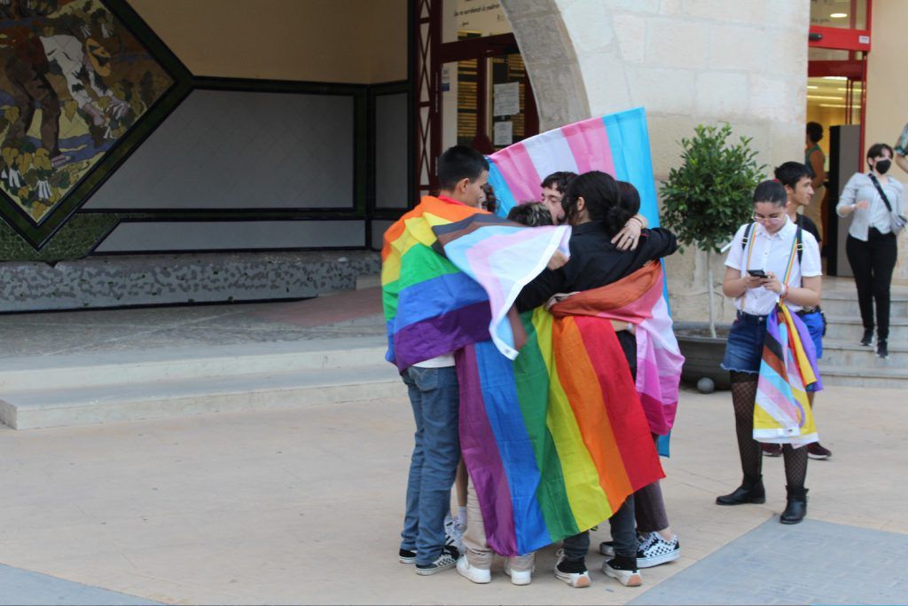 Ayuntamiento de Novelda 06-Dia-Orgullo-LGTBI-1024x683 Novelda se suma a la celebració del Dia Internacional de l'Orgull LGTBI 