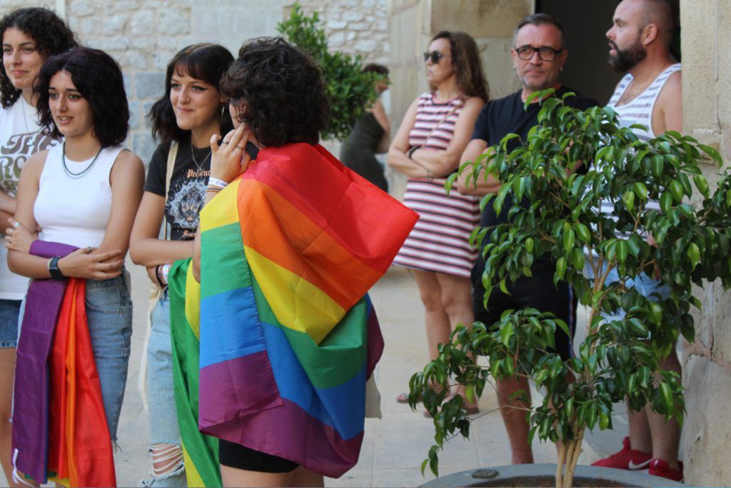 Ayuntamiento de Novelda 12-Dia-Orgullo-LGTBI-1024x683 Novelda se suma a la celebració del Dia Internacional de l'Orgull LGTBI 
