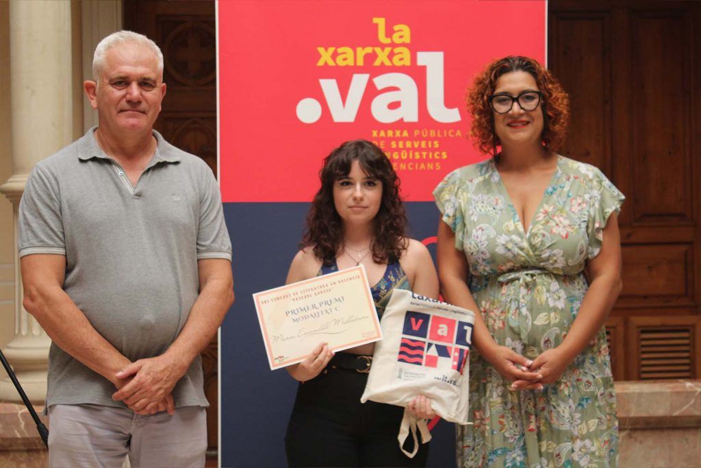 Ayuntamiento de Novelda Pascual-Garcia-9-1024x683 El Centro Cultural Gómez Tortosa ha acogido la entrega de premios del XVI Concurso Juvenil de Literatura en Valencià Pascual García. 