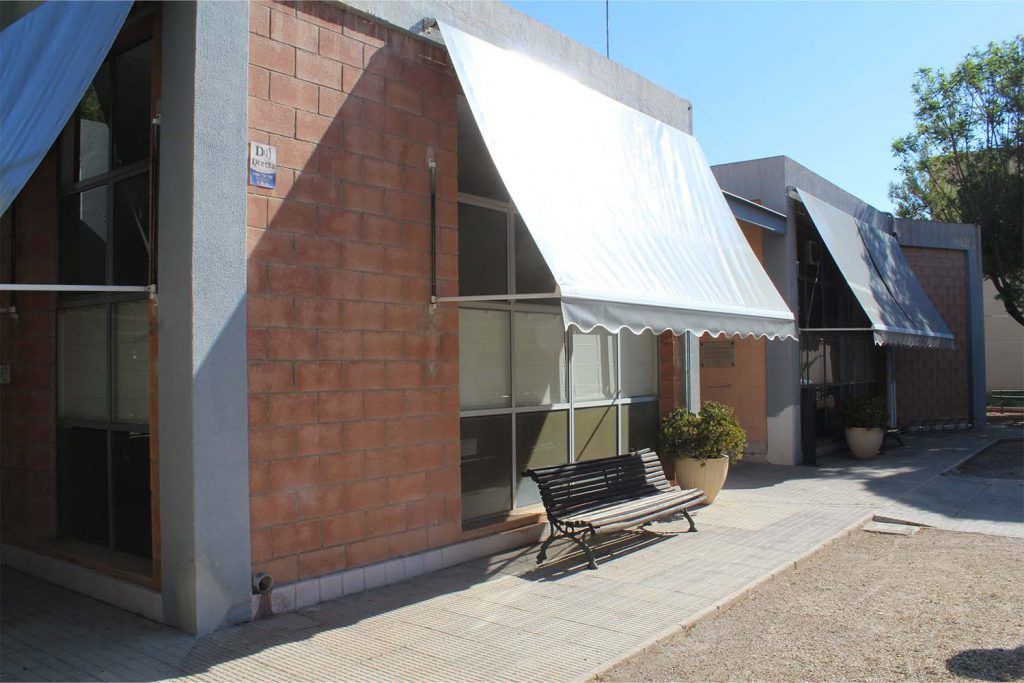 Ayuntamiento de Novelda 05-Toldos-Alted-Palomare-s-1024x683 El departament del Major finalitza els treballs d'adequació en el Centre Francisco Alted Palomares 