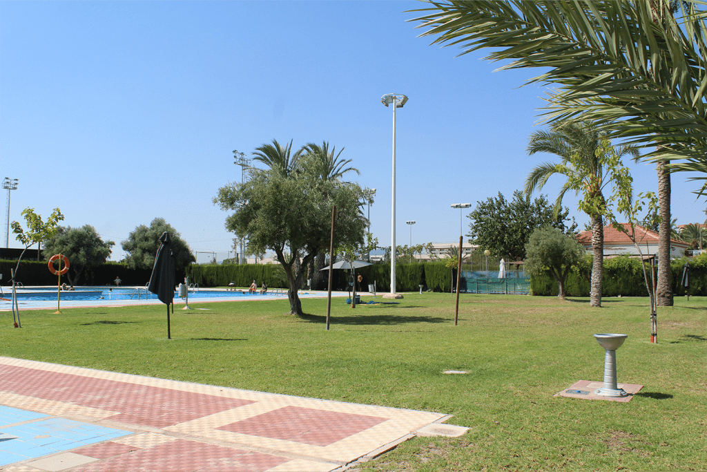 Ayuntamiento de Novelda 12-1024x683 El Govern Municipal encarrega el projecte per a la millora integral de les piscines municipals 