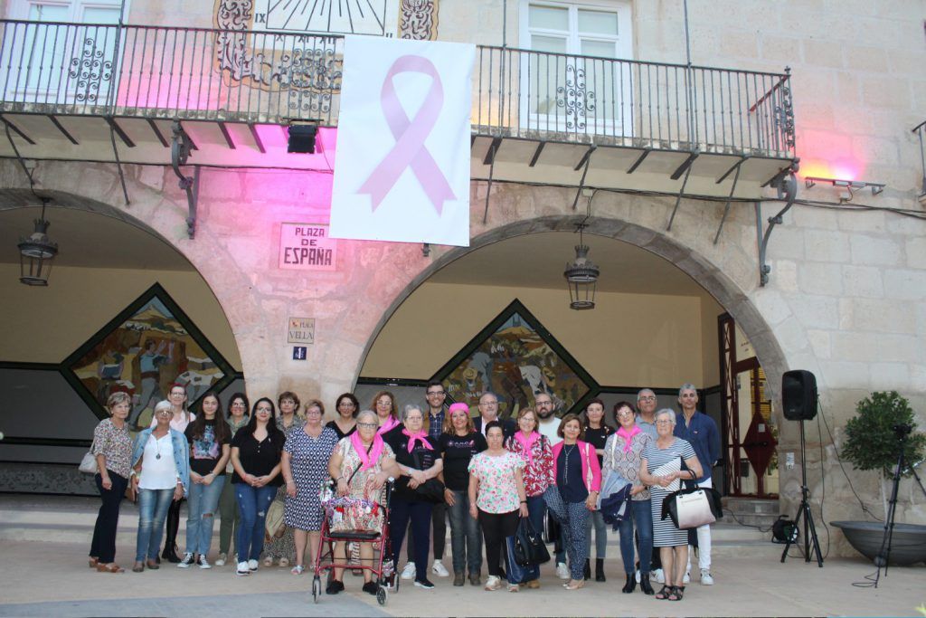 Ayuntamiento de Novelda 14-Dia-Cancer-de-mama-1024x683 Novelda se suma a la commemoració del Dia contra el Càncer de Mama 