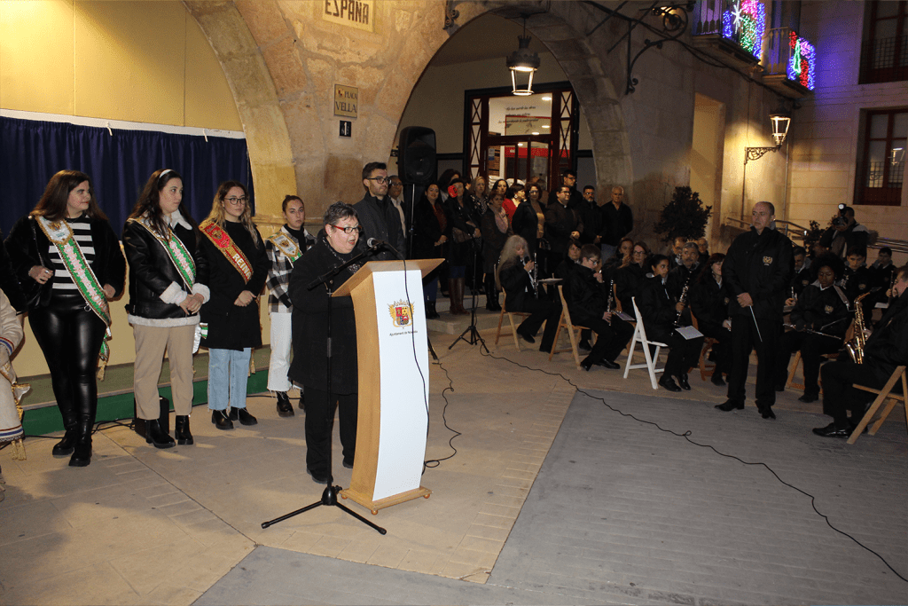 Ayuntamiento de Novelda 06-belen-1024x683 La inauguració del Betlem Municipal dona inici a les festes nadalenques 