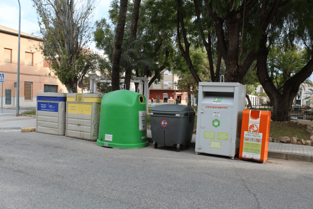 Ayuntamiento de Novelda 02-4-1024x683 Novelda augmenta les seues dades de residus reciclats durant l'any passat 