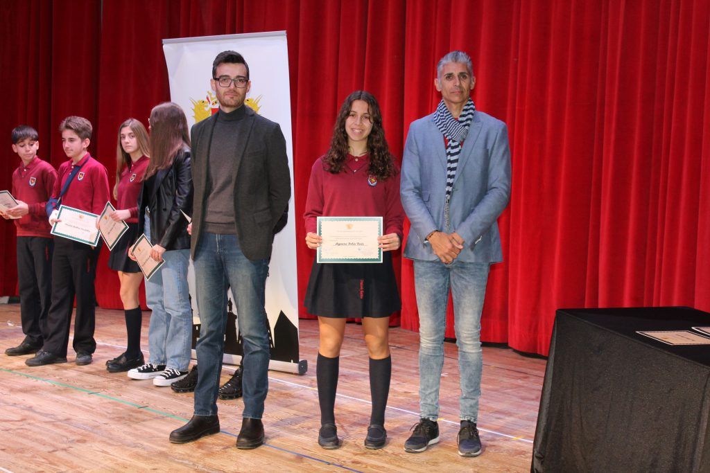 Ayuntamiento de Novelda IMG_8573-1024x683 El Ayuntamiento reconoce a los alumnos noveldenses premiados por Generalitat por su rendimiento académico 