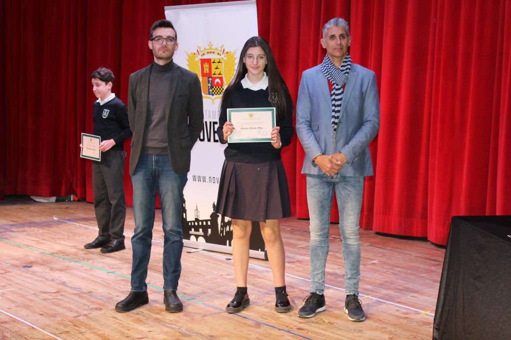Ayuntamiento de Novelda IMG_8591-1024x683 El Ayuntamiento reconoce a los alumnos noveldenses premiados por Generalitat por su rendimiento académico 